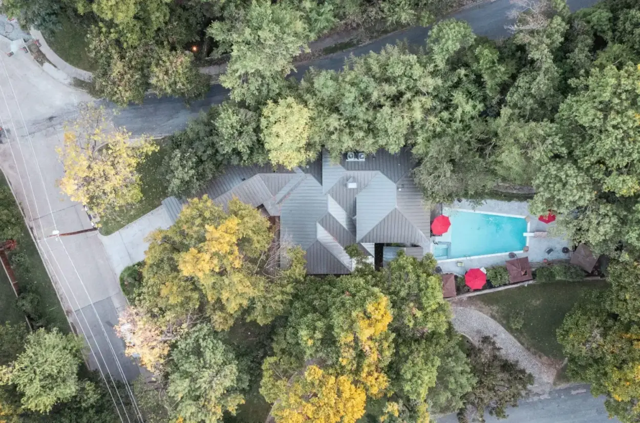 Metal roof installation in East Kessler Park, Dallas