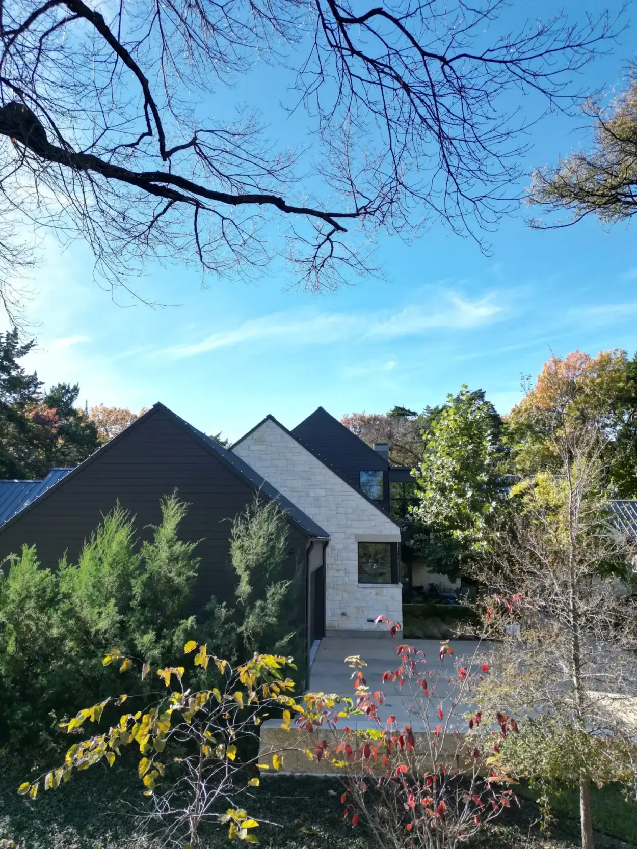 Standing seam metal roof completed by Arrington Roofing on a home in Kessler Park, Dallas