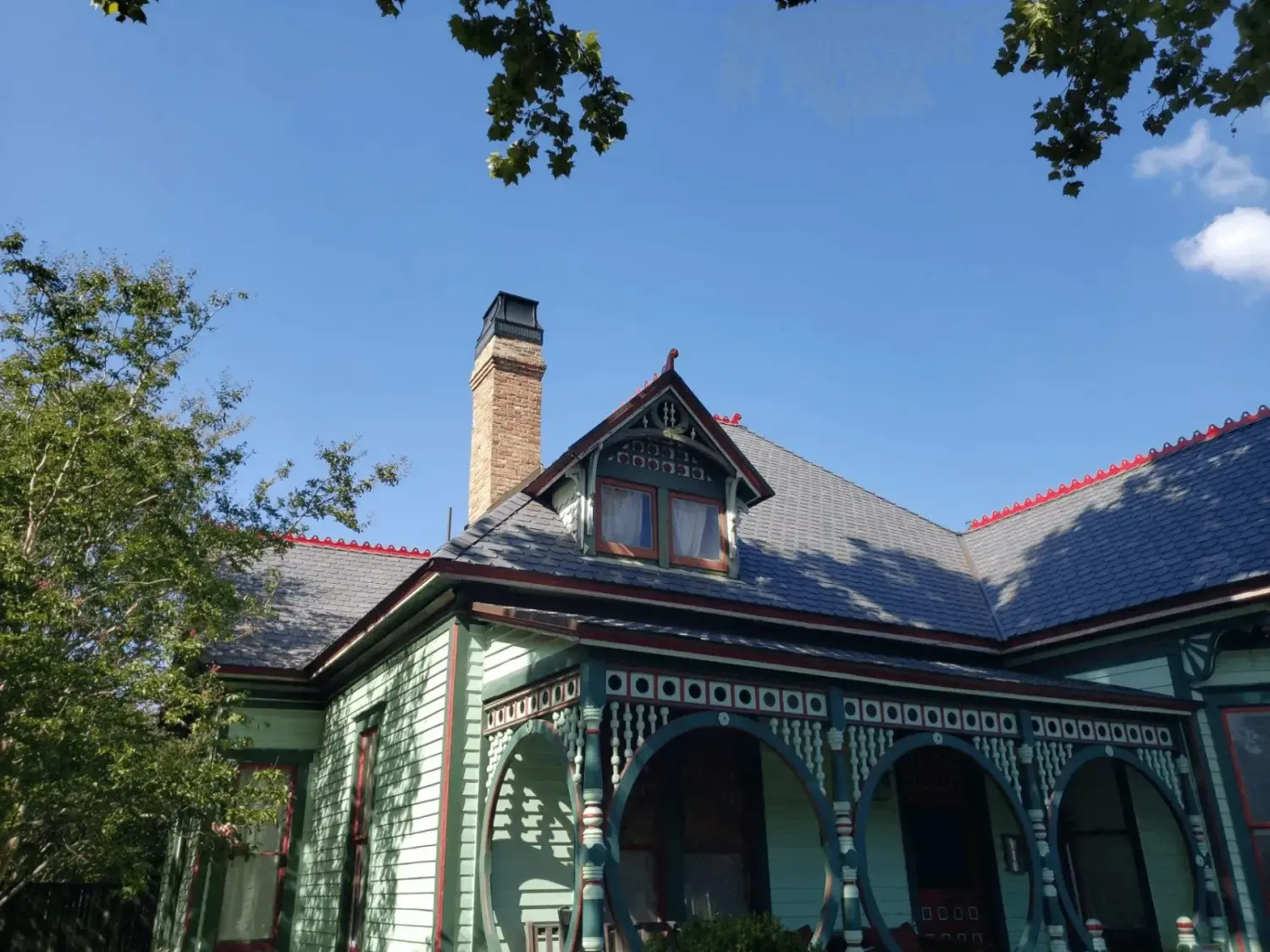 Roof Repair by Arrington Roofing in Dallas